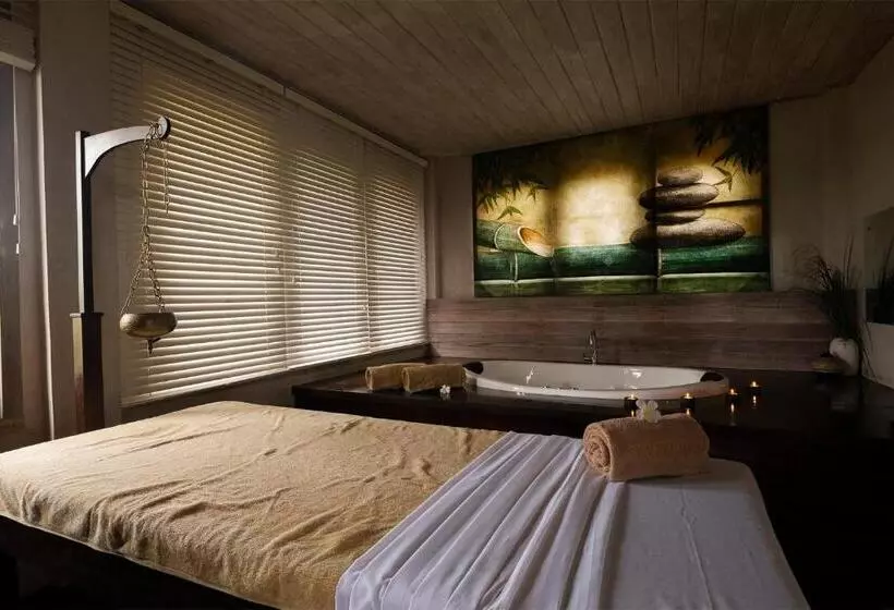 Terrace Green Hotel & Spa