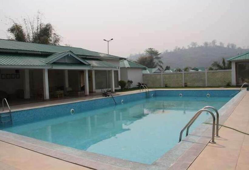 בית מלון כפרי United 21 Grassland