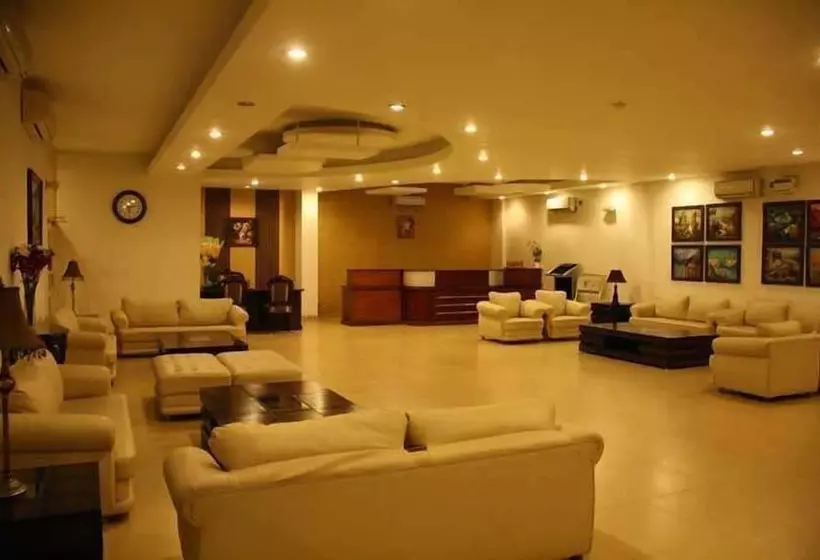 בית מלון כפרי United 21 Grassland