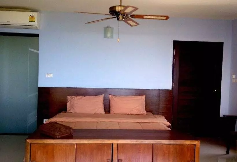 אתר נופש The W Villa