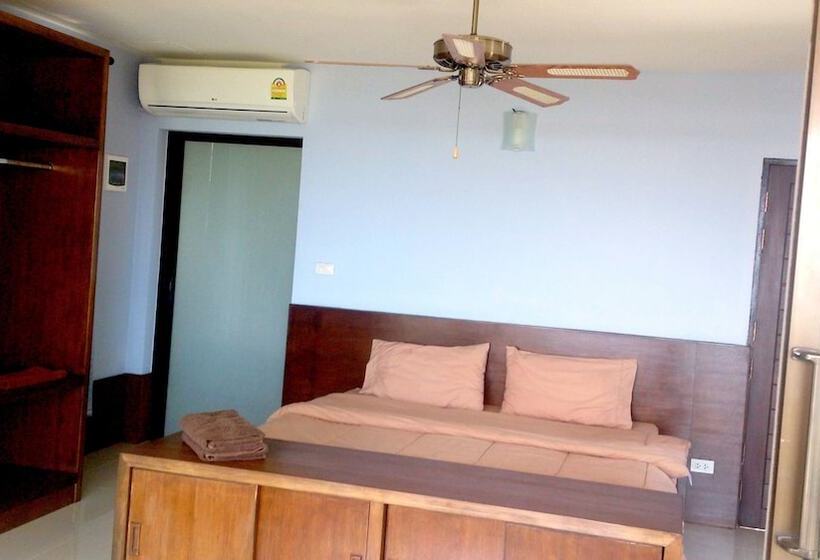 אתר נופש The W Villa