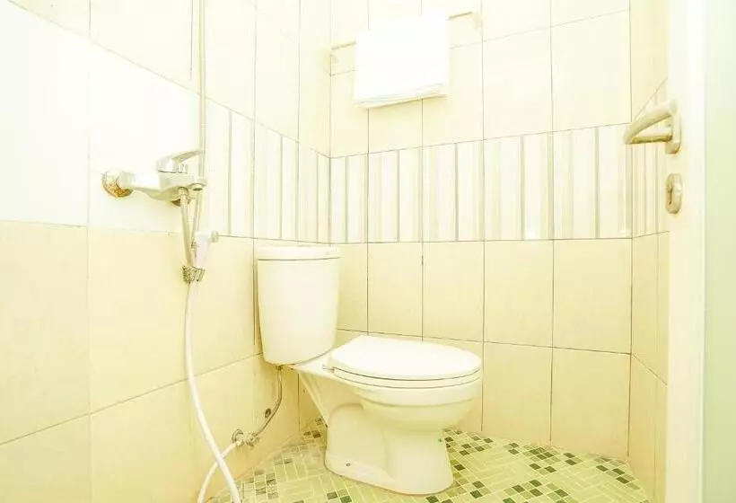 هتل Ardhya Guesthouse Syariah By Ecommerceloka