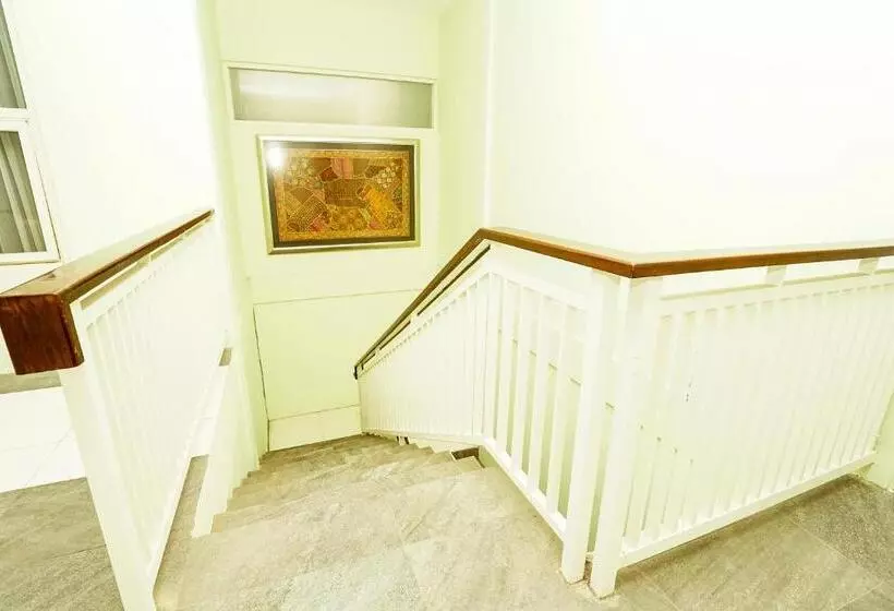 هتل Ardhya Guesthouse Syariah By Ecommerceloka