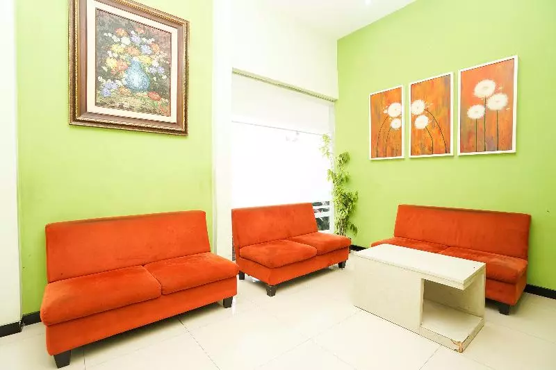 هتل Ardhya Guesthouse Syariah By Ecommerceloka