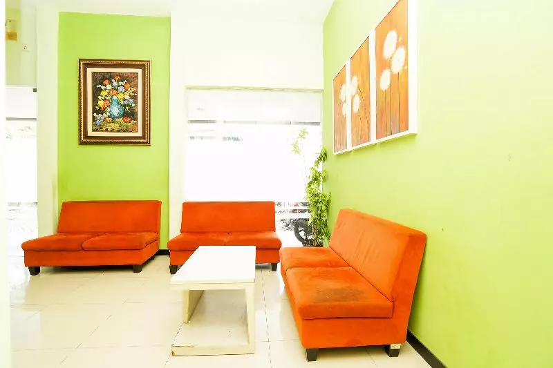 هتل Ardhya Guesthouse Syariah By Ecommerceloka