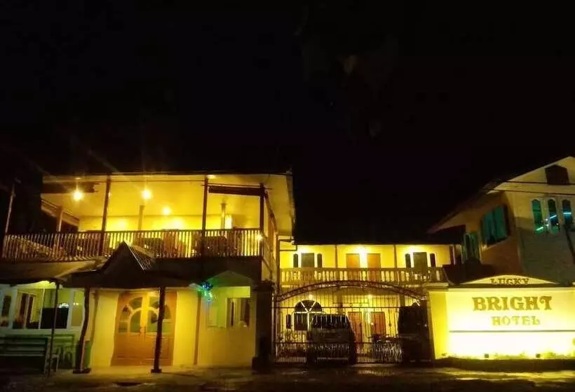 هتل Bright