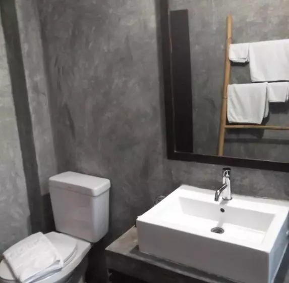 هتل Chalicha Resort