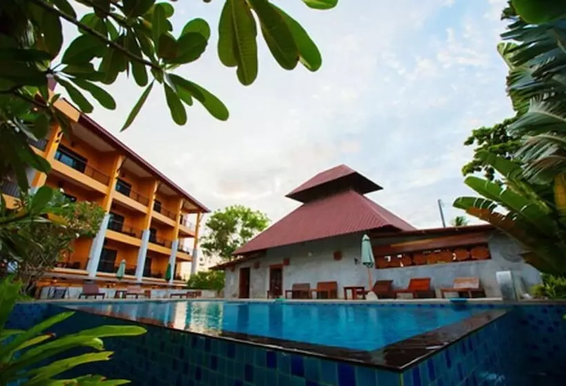 هتل Chalicha Resort