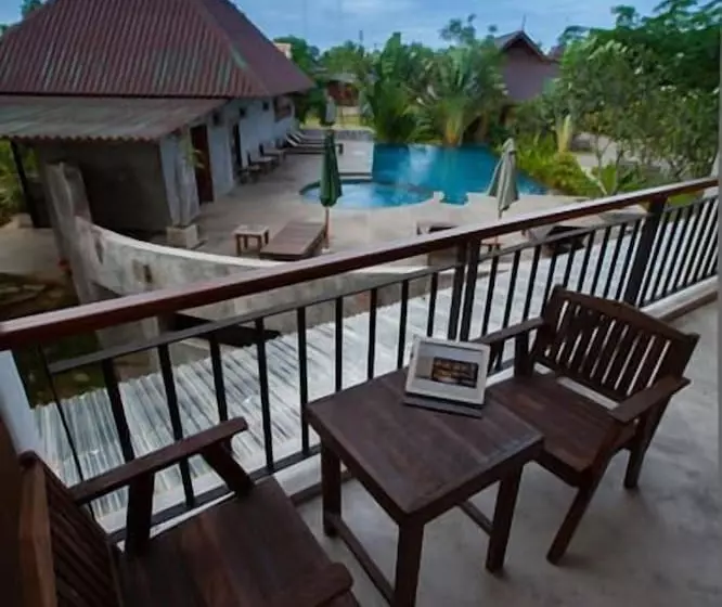 هتل Chalicha Resort