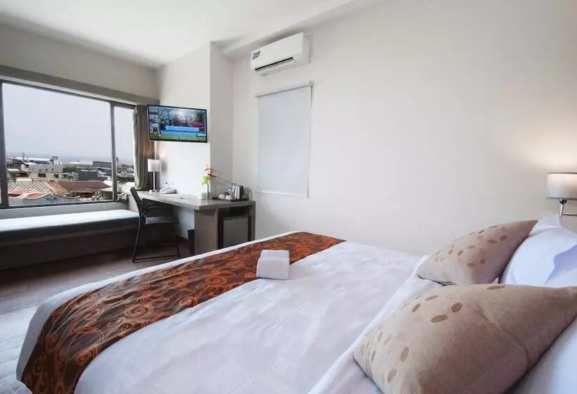 Genio Hotel Manado