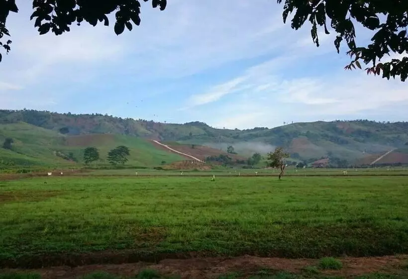 Отель Khao Kho Boutique Camps