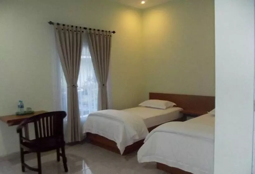 בית מלון כפרי Komodo Boutique