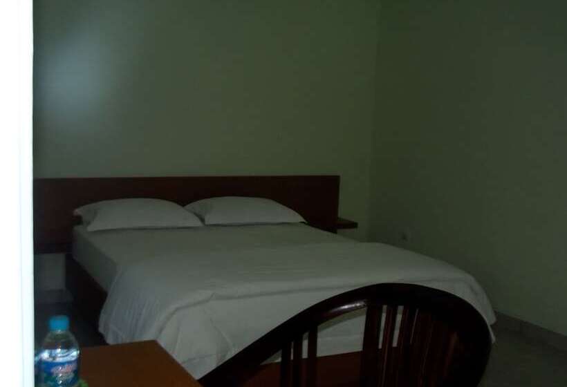 בית מלון כפרי Komodo Boutique