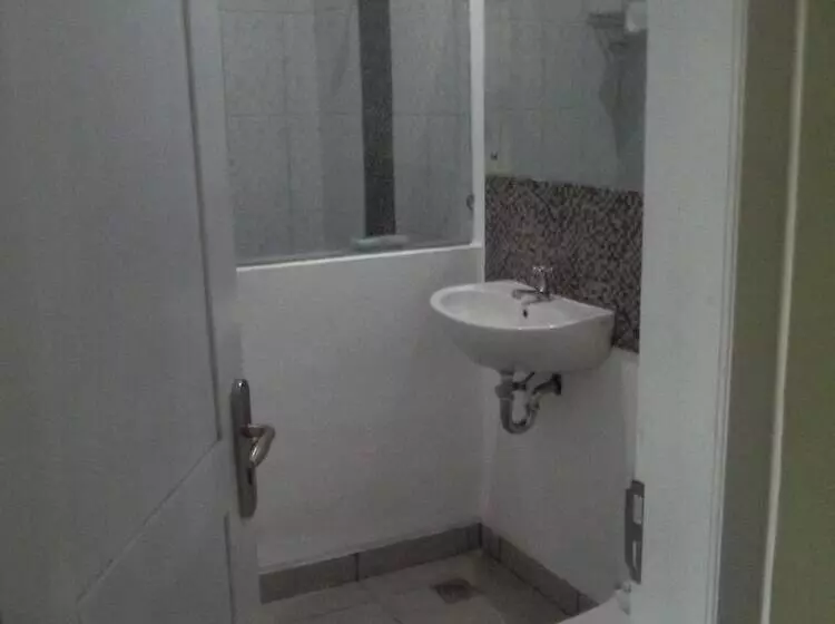 בית מלון כפרי Komodo Boutique