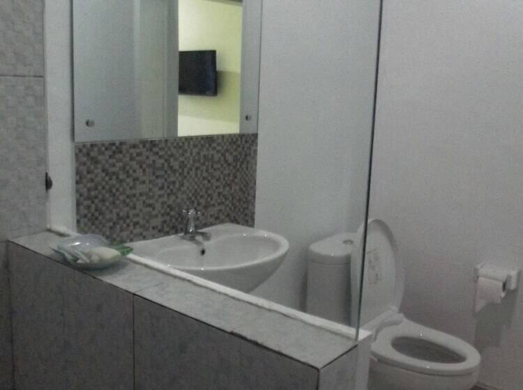 בית מלון כפרי Komodo Boutique