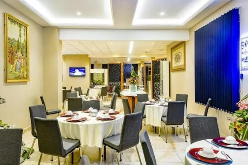 هتل La Falaise Bonanjo