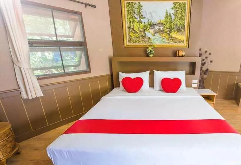 هتل Phutara Resort Ranong