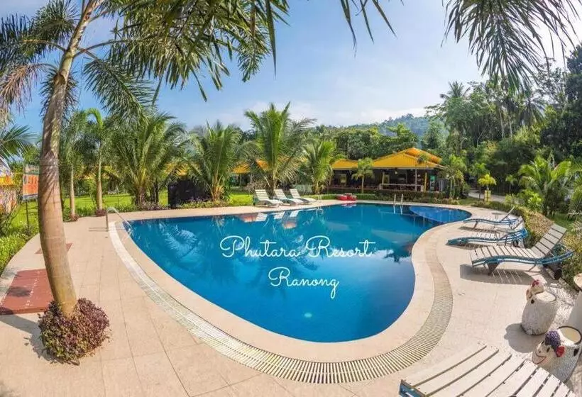 هتل Phutara Resort Ranong