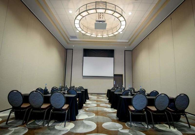 Отель Residence Inn By Marriott Cleveland Avon At The Emerald Event Center