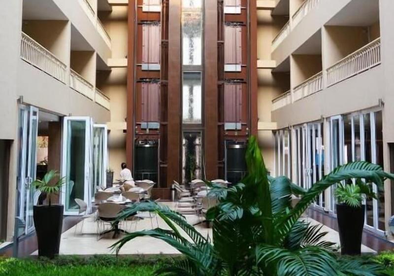 Отель Royal Kinshasa