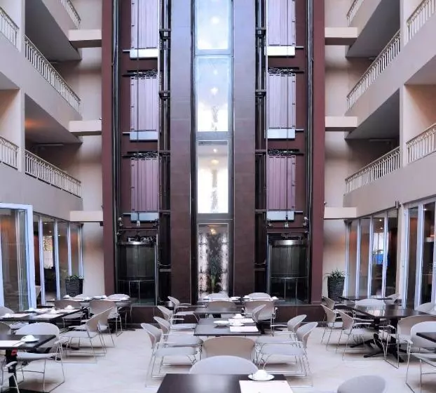 Отель Royal Kinshasa