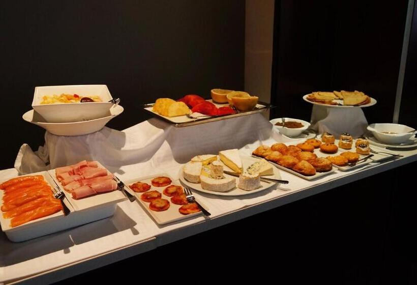 Отель Royal Kinshasa