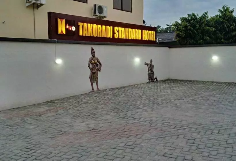 Hotelli Takoradi Standard