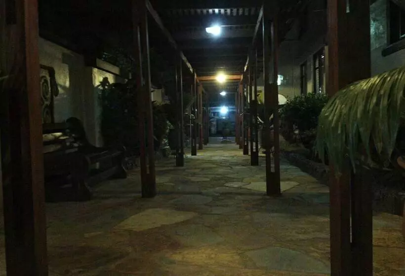 Hotelli Takoradi Standard