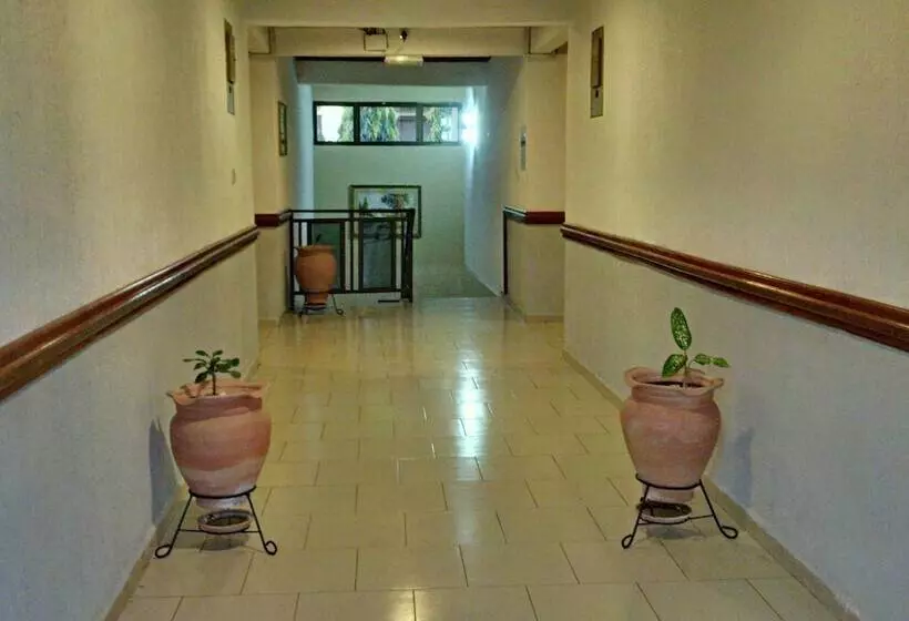 Hotelli Takoradi Standard