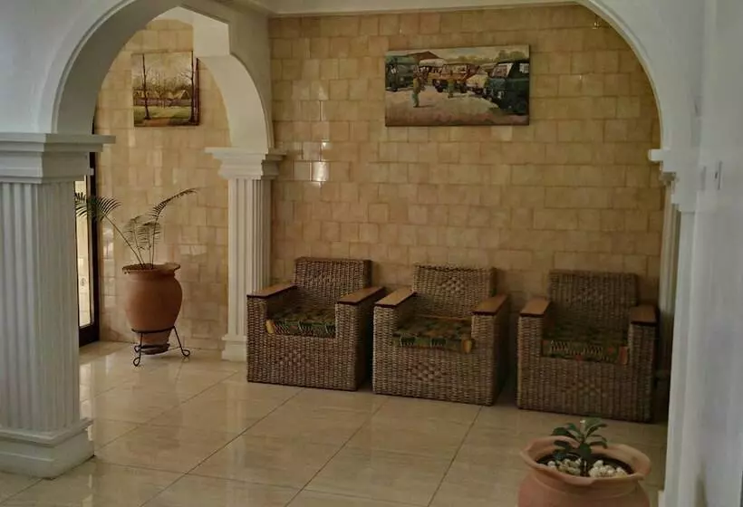Hotelli Takoradi Standard