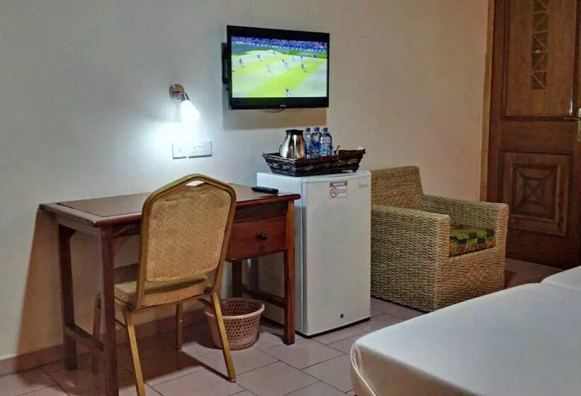Hotelli Takoradi Standard