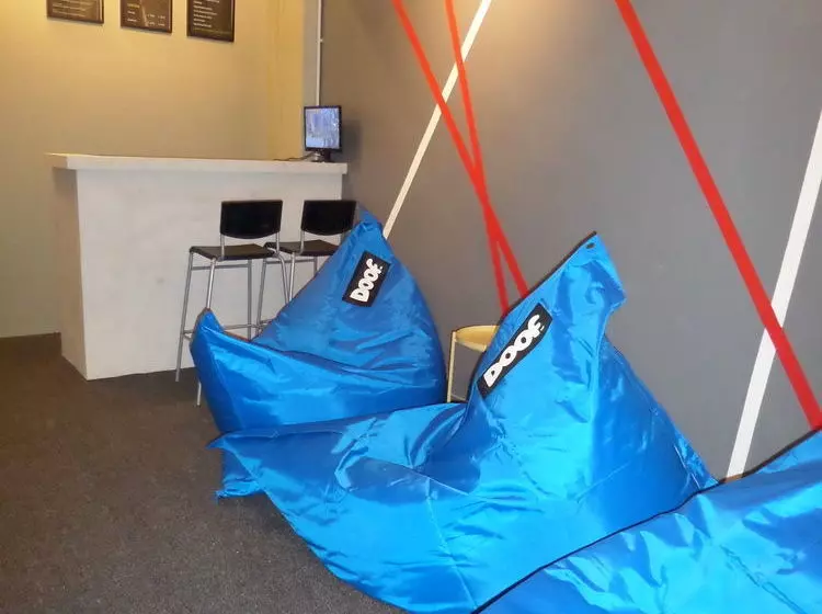 Olive Flashpackers  Hostel