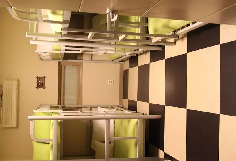 Pensão 41st Guest House