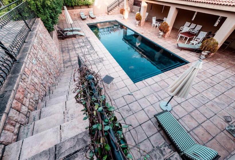 بنسيون Château La Mer Exclusive Guesthouse & Spa