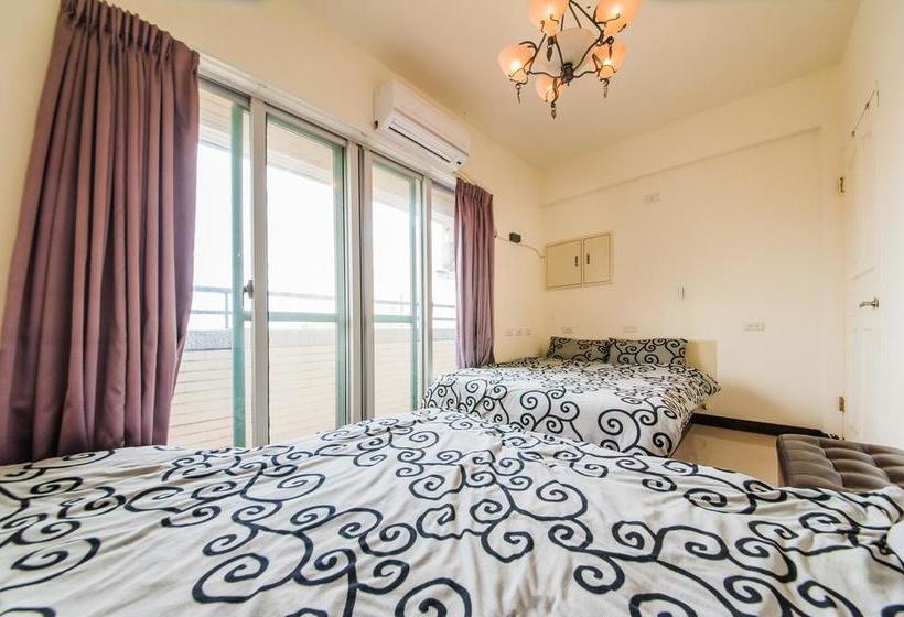 پانسیون Love Night Market Inn