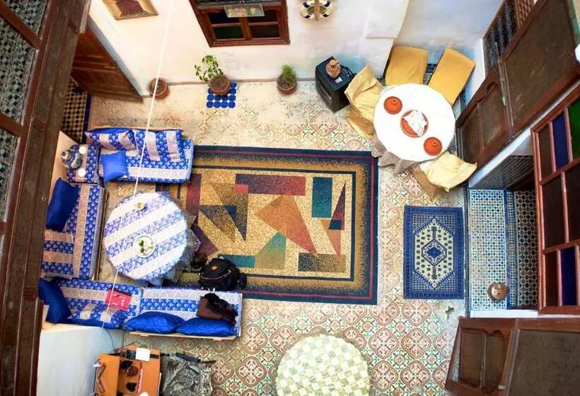 Riad Mikou