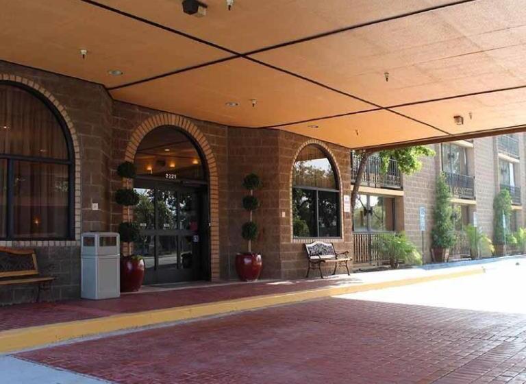 בית מלון כפרי Alhambra