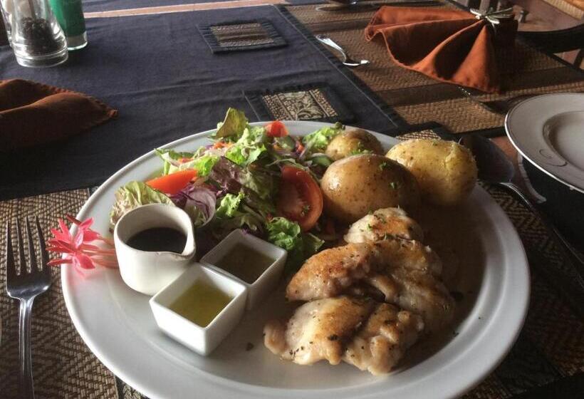 호텔 Asian Jewel Boutique