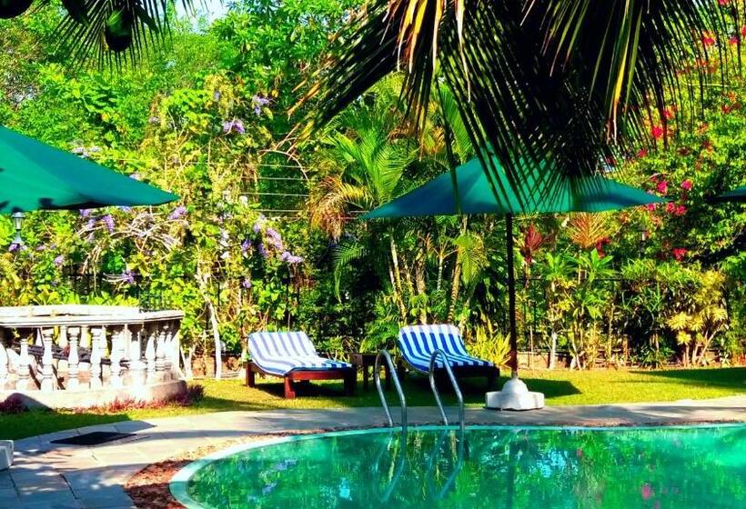 호텔 Asian Jewel Boutique