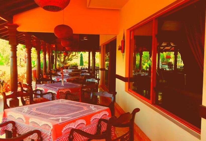 호텔 Asian Jewel Boutique