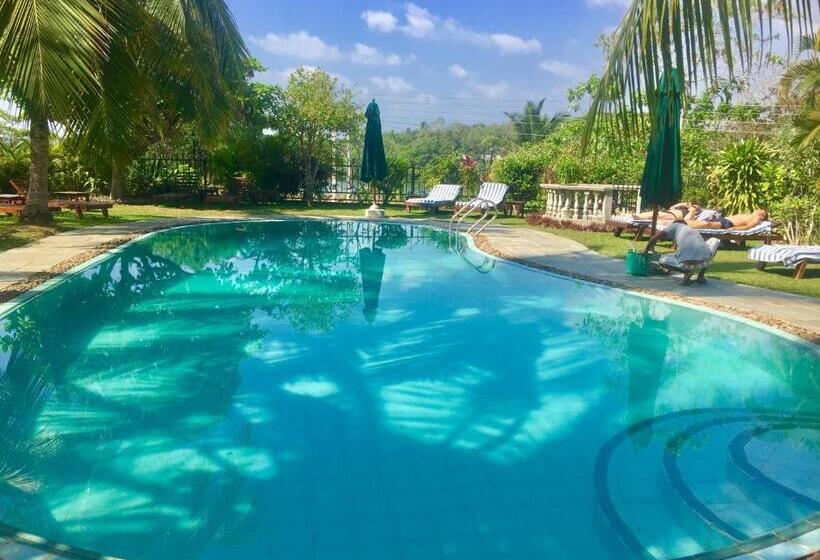 호텔 Asian Jewel Boutique