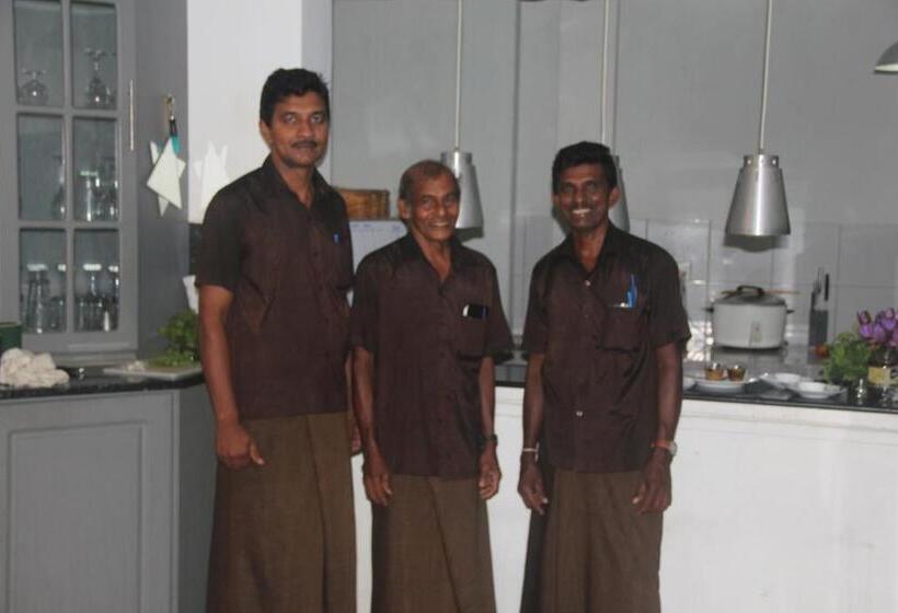 호텔 Asian Jewel Boutique