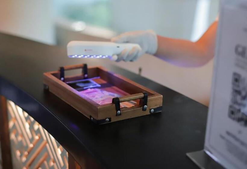 Отель Bali Paragon Resort