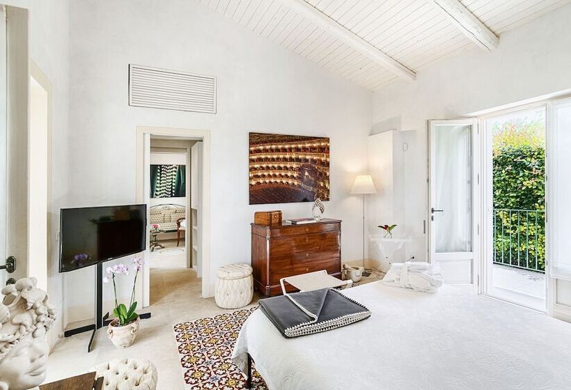 בית מלון כפרי Donna Coraly Country Boutique