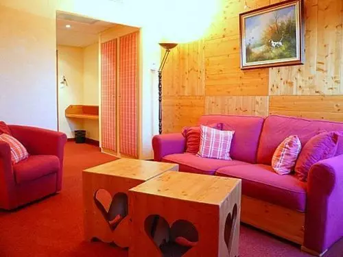 هتل Hôtel Le Riquewihr