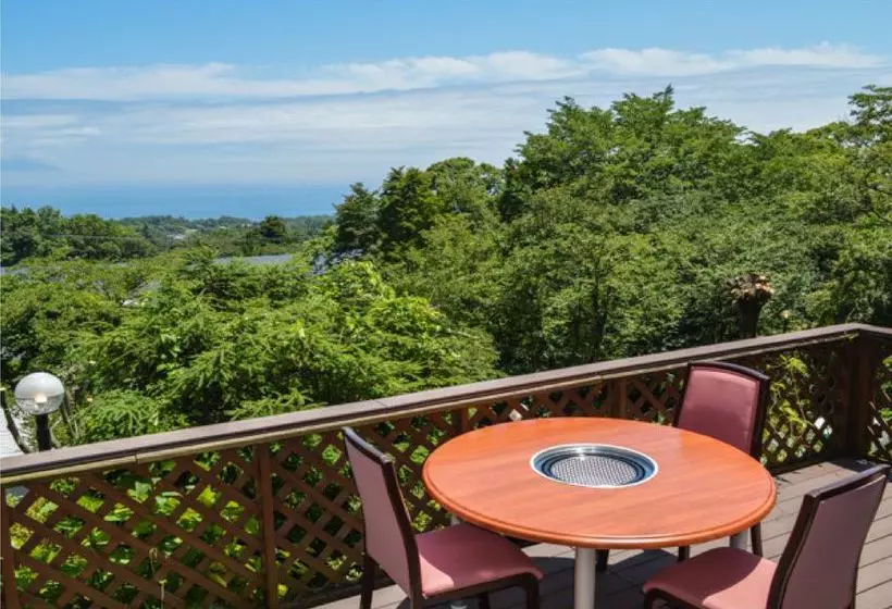 Отель Livemax Resort Izukogen