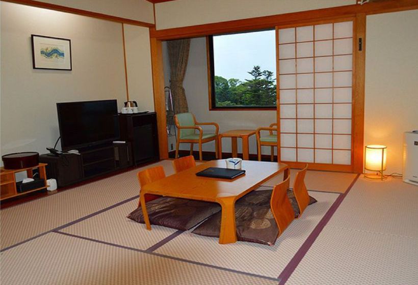 בית מלון כפרי Livemax Resort Izukogen