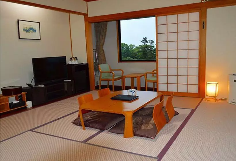 Отель Livemax Resort Izukogen