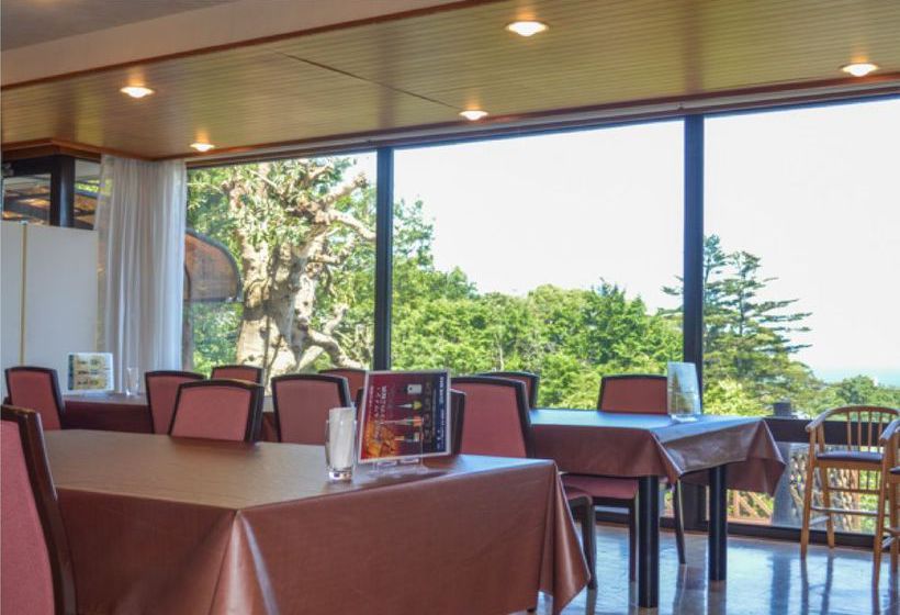 בית מלון כפרי Livemax Resort Izukogen