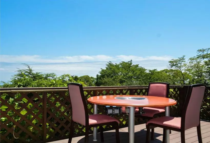 Отель Livemax Resort Izukogen